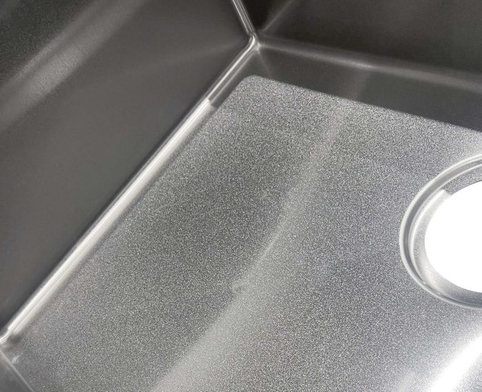 Otti Axon Sink 69S 690x440x220 Stainless Steel - Sydney Home Centre