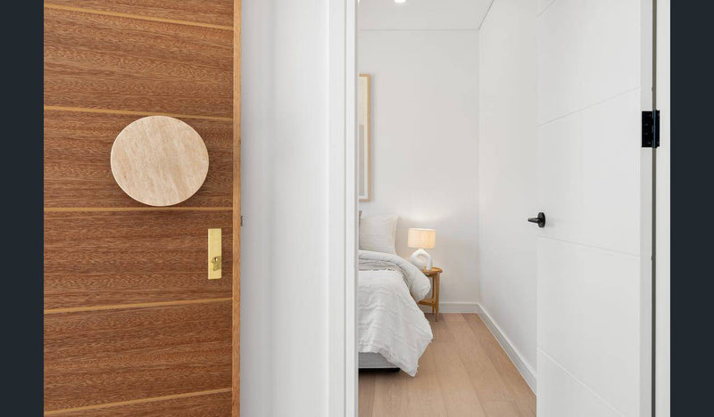 Hume Doors Accent PRE4 (2040mm x 520mm x 35mm) Honeycomb Core SG DuraXP Unglazed Internal Door - Sydney Home Centre