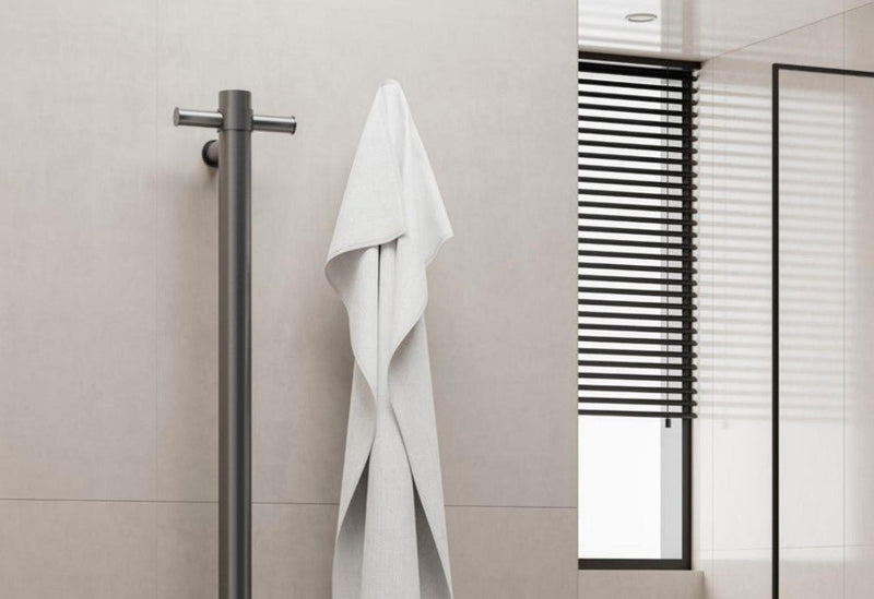 Nero Heated Vertical Towel Rail Graphite - Sydney Home Centre